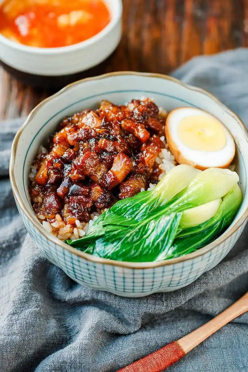 我不知该怎么形容,但卤肉饭真的好好吃