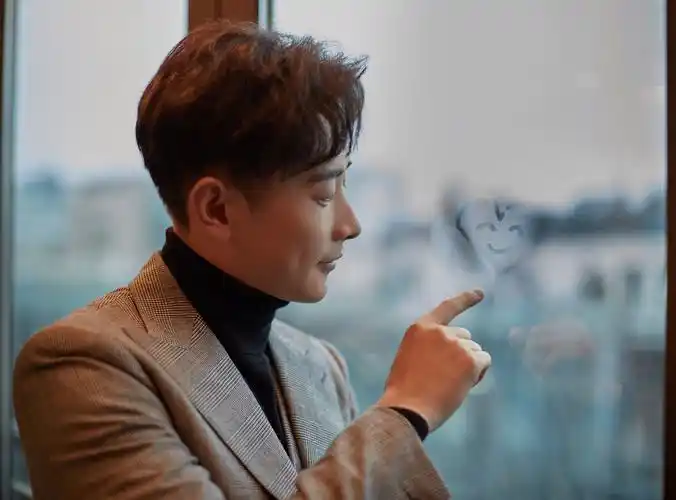 罗晋生日当天发文许愿珍惜世间美好