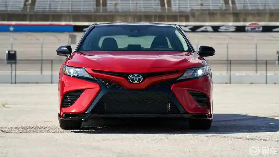 最速凯美瑞305匹马力2020款丰田凯美瑞trd版实拍