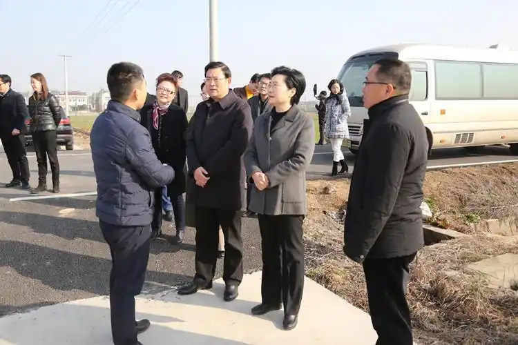 陈琳带队赴宝堰镇南宫村调研挂钩帮扶工作