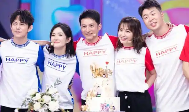 你好星期六》继续周末在湖南卫视刷屏,谢娜李维嘉吴昕杜海涛集体出局