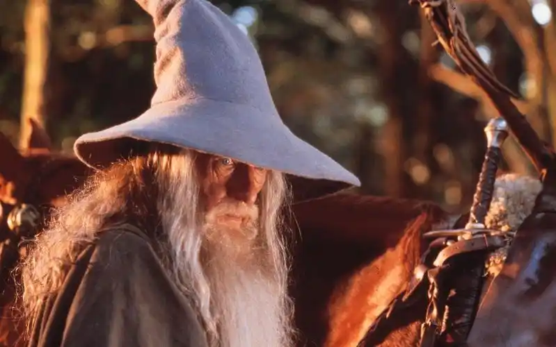 《指环王1:魔戒再现》全集解说,即将重映,不容错过!