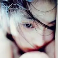 女生流泪头像图片大全 伤感默默流泪的女生头像图片