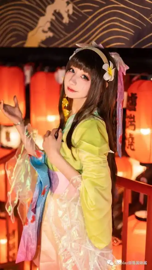 cos王者荣耀娜可露露晚萤cos正片小荼同学