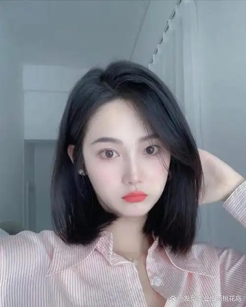 御姐风齐肩短发