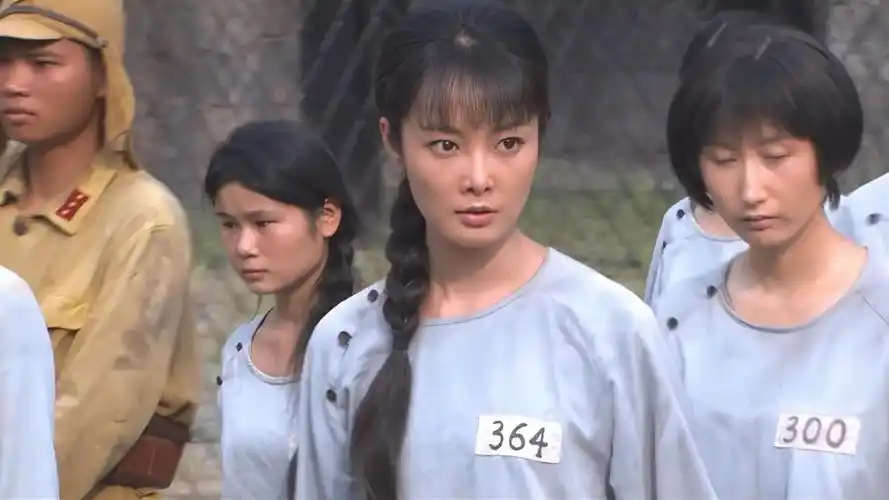 冲出月亮岛苏静没出现俘虏手语传递信息墨扬知道妻子位置