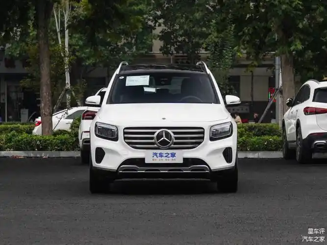 奔驰glb奥迪q5l奥迪q5l作为一款同样出色的豪华suv,凭借其时尚动感的