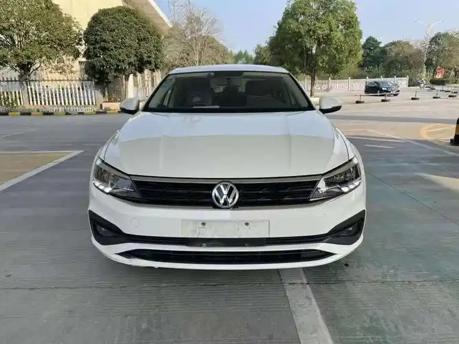 大众 凌渡  2019款 230tsi dsg风尚版图片