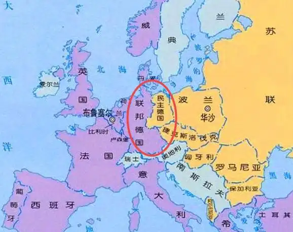 华约组织其实是纸糊的让西方恐惧无比的军事怪兽最初不过是空壳