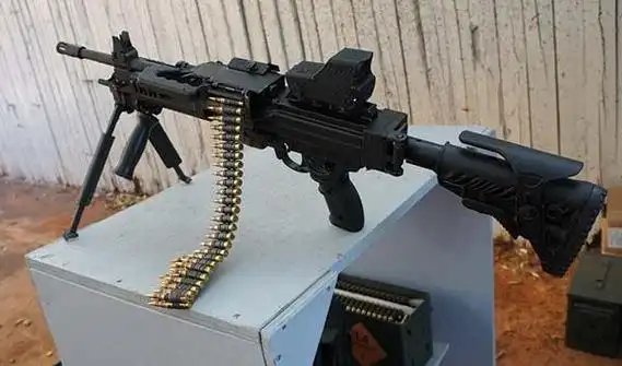 后坐力极小却火力凶猛的内格夫轻机枪性能究竟如何呢