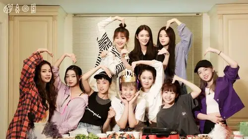 1分 / 真人秀 主演 火箭少女101  439,501,174人次观看 往期栏目 2018