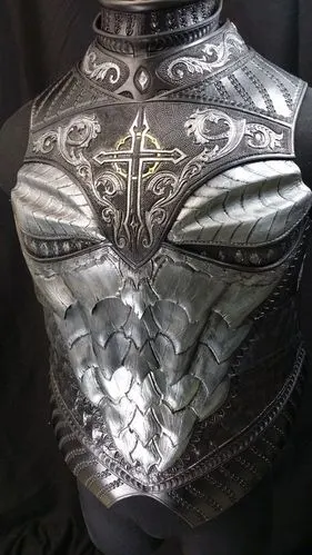 绘画参考一组华丽的盔甲细节