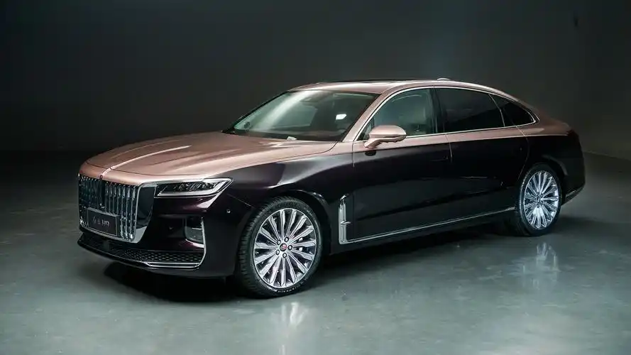 撬动bba豪华品牌地位红旗h9于人民大会堂全球首秀