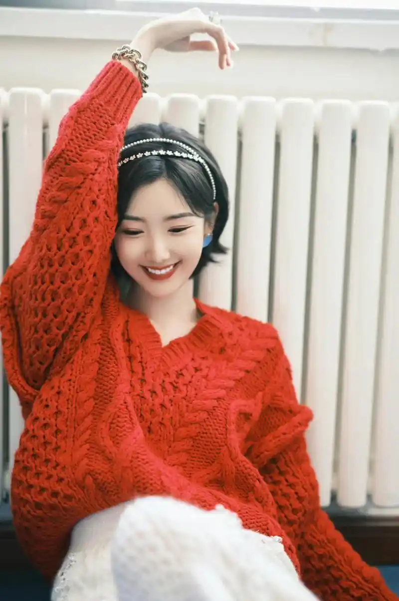 草莓味的小仙女毛晓彤