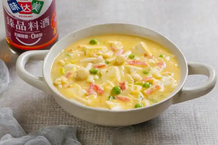 咸蛋黄豆腐羹软嫩鲜香超有食欲吃一次就忘不了