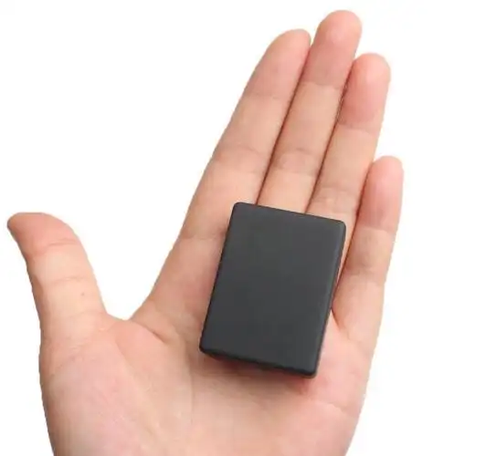 热销迷你a8微型卫星定位器 a8 gprs/gsm追踪定位防