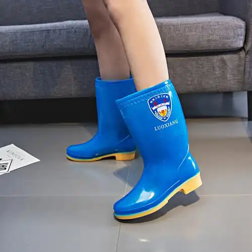 中筒时尚水鞋女成人雨靴中筒高筒蓝色雨鞋女洗车胶鞋套鞋女批发