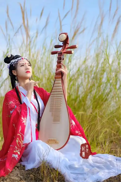 古风摄影《琵琶语》