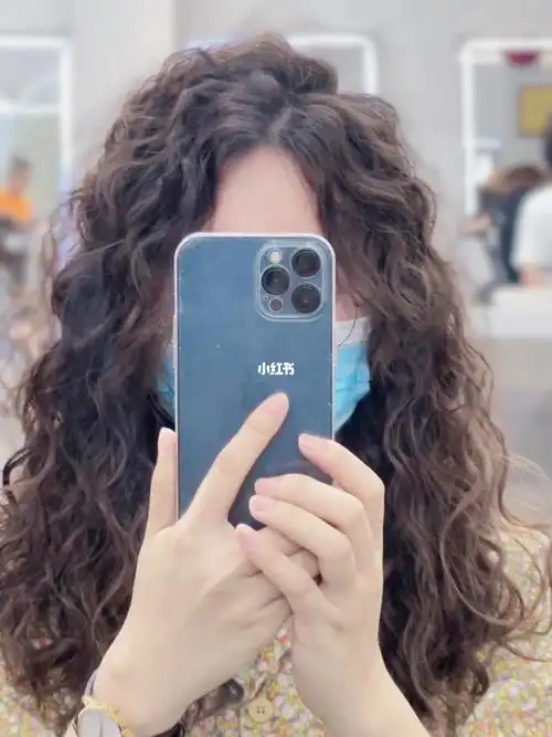 99第一:根据客户发质气质需求选择好杠具大小至关重要.