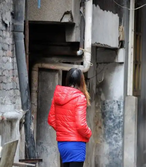 上海老街的性工作者(高清组图)