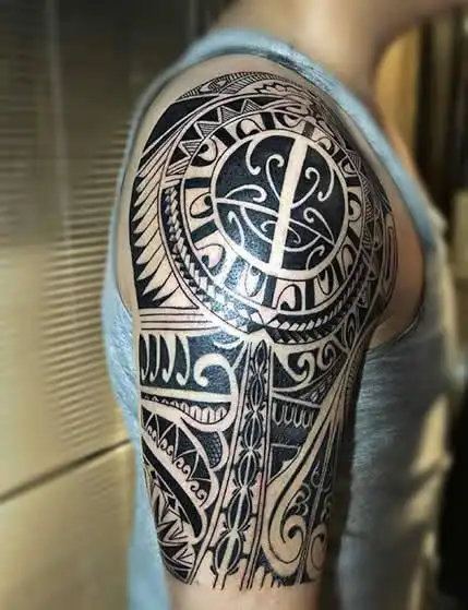 霸气侧漏,性感迷人——手臂图腾纹身