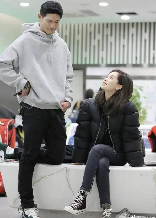 在某度搜索中,吴永恩的头衔只有一个,《怦然再心动