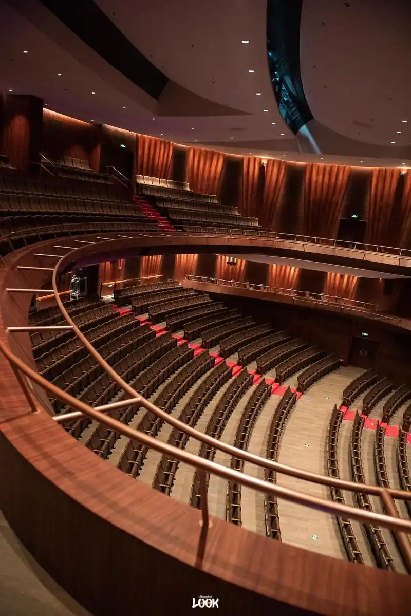 look上海人从小爱去的剧院升级回归了