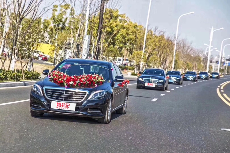 【奔驰】迈巴赫   【奔驰】e系*6辆-全国婚车租赁【婚礼纪】
