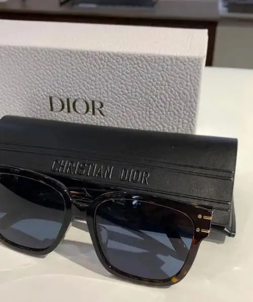 22新款dior墨镜signature迪奥方形遮脸复古时尚男女太阳眼镜潮s7f