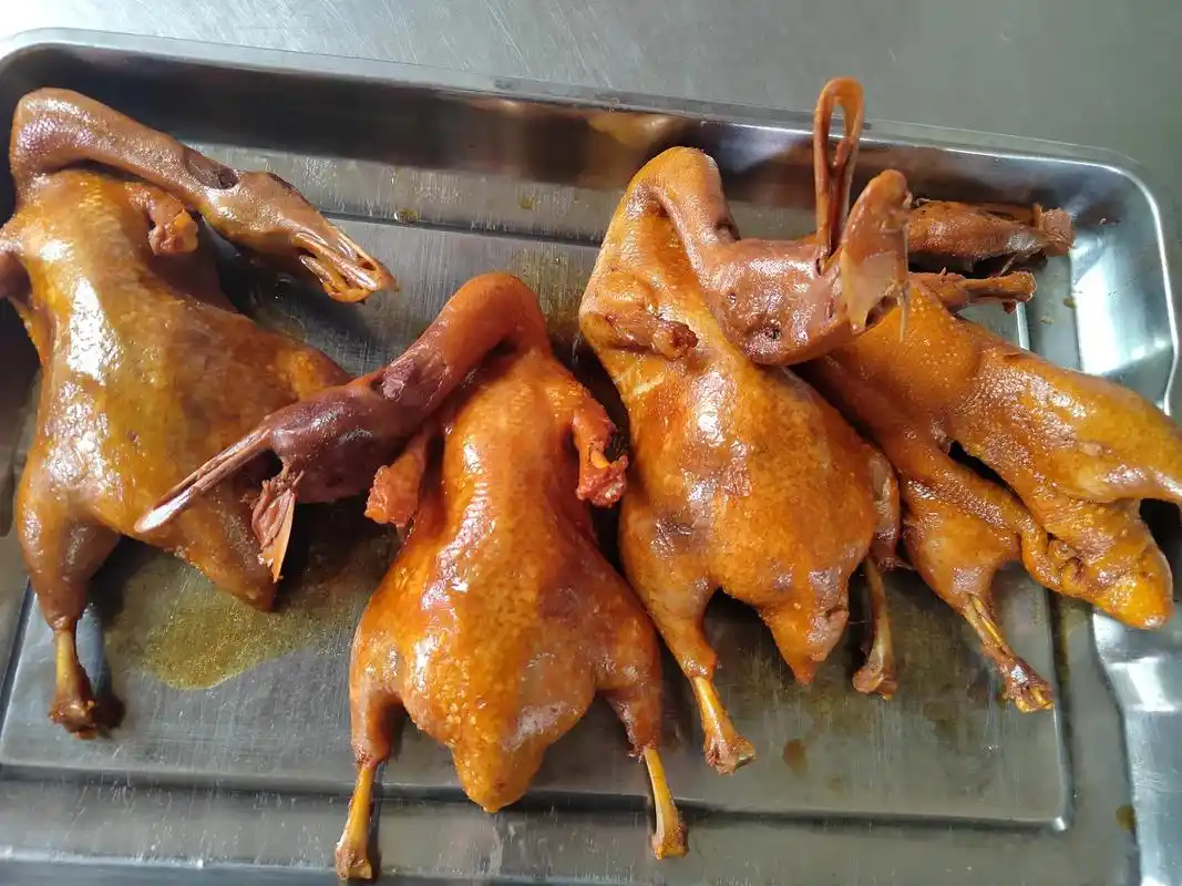 晓萍农家乐同城配送已开始,各种卤菜,熟食,可进店消费可送货上 - 抖音