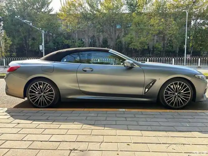 出宝马840i敞篷19年出产15500公里