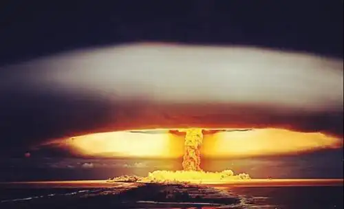 马绍尔群岛的核试验