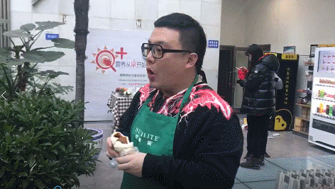 太昊,美玲的"神评论"亮了!竟然有人能从郝宁手里"抢"吃的?