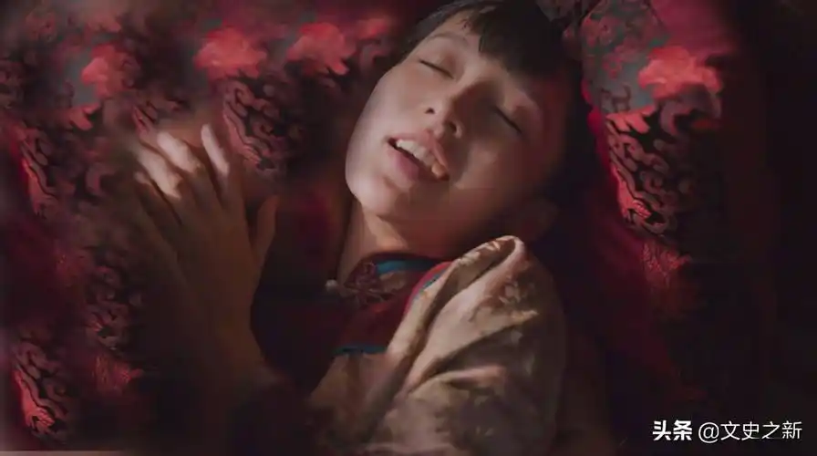 《白鹿原》上的欲望挣扎:田小娥纵欲,鹿冷氏守活寡,白灵被摧残