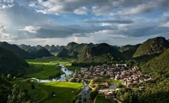 广南县本期与观察君一起"十四五"伊始,站在新的历史起点上,云南各县域