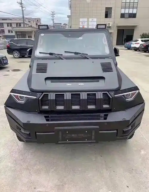 比大g都霸气,北汽首款"bj80"防弹版亮相,堪称军中悍马!