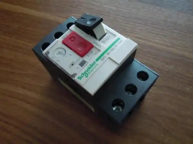 schneider施耐德gv2pm08c254a三相电机马达保护开关断路器