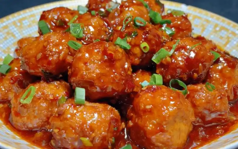 川味老菜"鱼香丸子"的做法,香味浓郁,酸甜开胃,过年待客不错