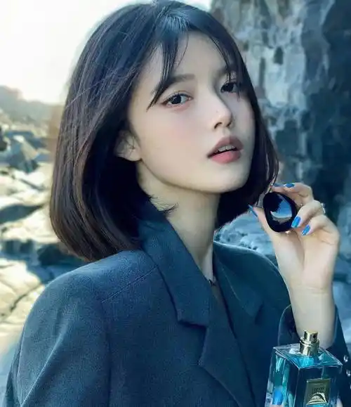 学生头发型,才是女生最美最好看的发型,减龄瘦脸显气质不过时-江湖救