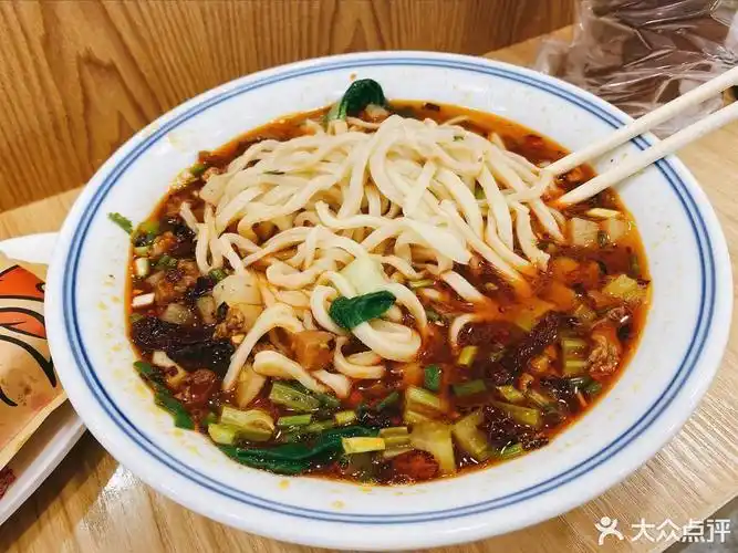 憨掌柜西安传统手擀面图片