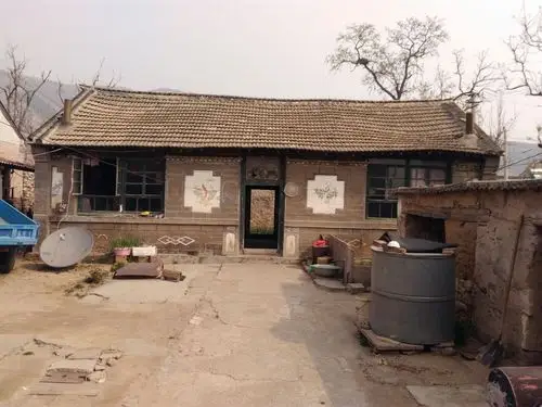 狼山关小学扶贫攻坚"回头看"工作记实