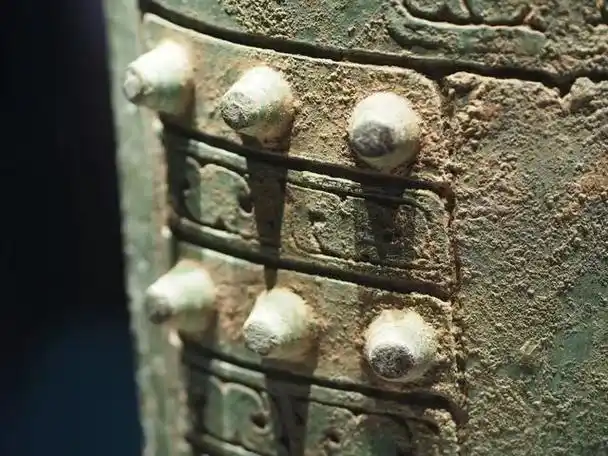 每天认识一个文物:西周云雷纹青铜大铙