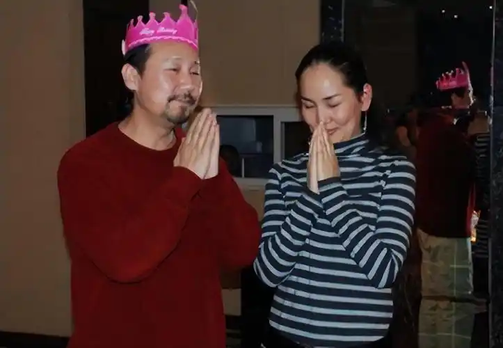 哈斯高娃|腾格尔|洪格尔_新浪新闻