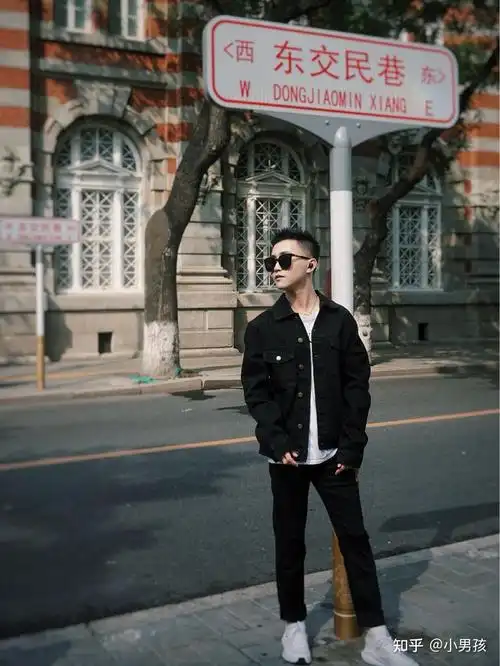 追女孩为什么建设朋友圈展示面微信朋友圈展示面建设方法北京展示面