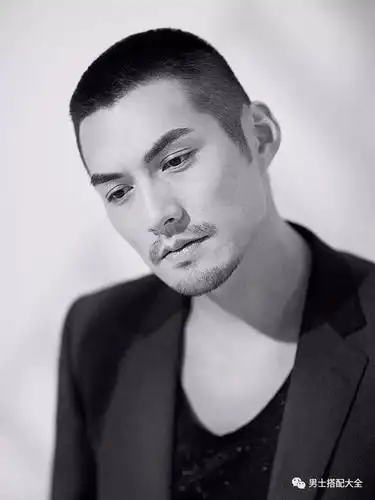 如何剪出一个迷人的寸头?