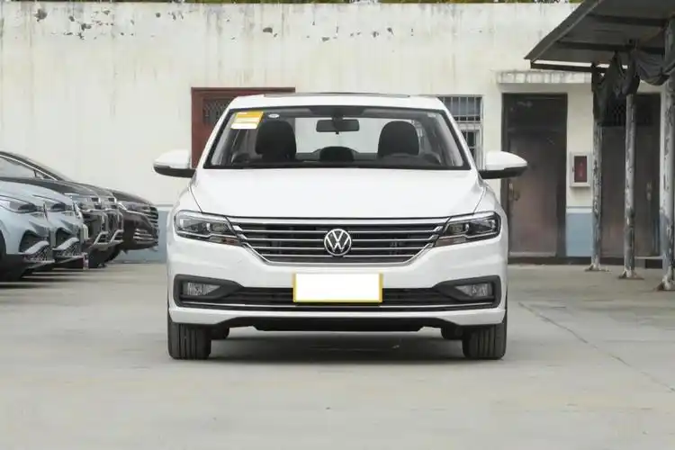 2020款大众朗逸已上市采用全新车标logo配置调整1129w起卖