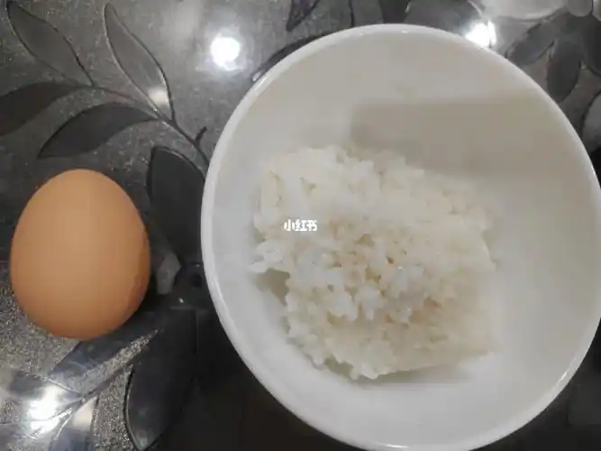 二两米饭100g有多少