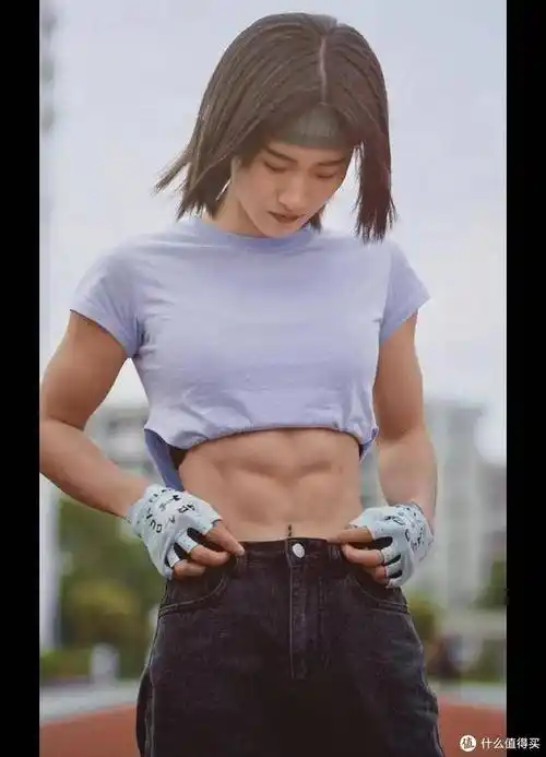 女生都有小腹肌了只要坚持30次就能速成