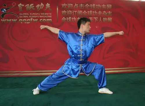 少林大洪拳 日期:2009/10/23 点击:1553701次