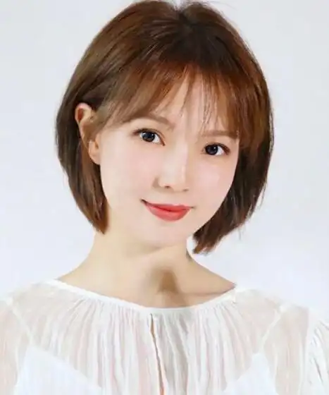 短发图片女2021新款减龄发量少 发量少的女士必选的短发发型_发型造型